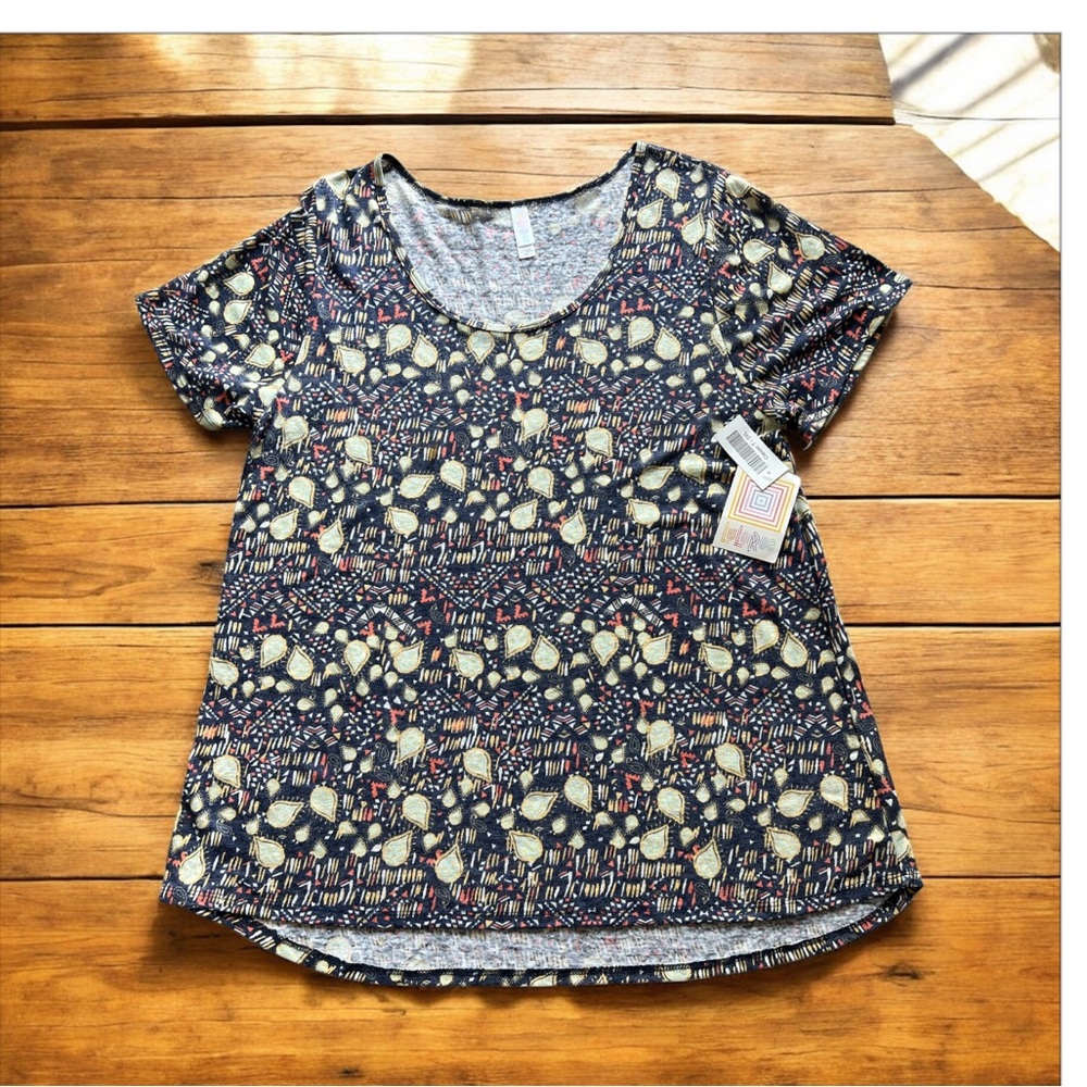 LuLaRoe‎ Classic T 2XL Geometric Print Navy Yellow Red Soft Stretch NWT